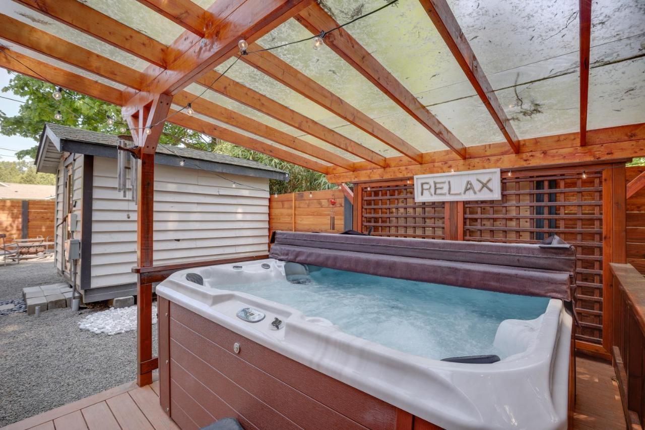 Farmhouse With Private Hot Tub Less Than 1 Mile To Birch Bay Blaine Kültér fotó