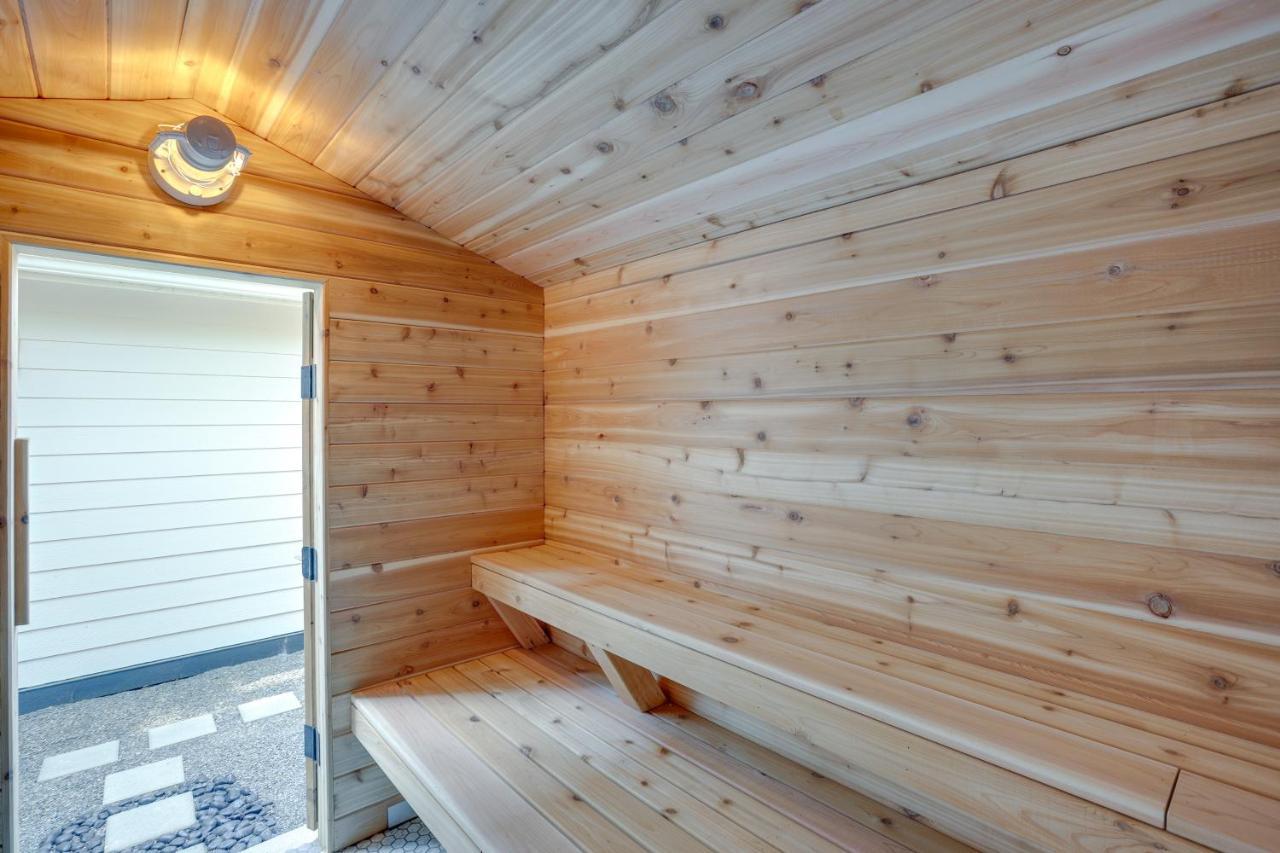 Farmhouse With Private Hot Tub Less Than 1 Mile To Birch Bay Blaine Kültér fotó